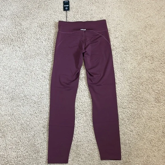 Allbirds Women's Natural Legging Aubergine - Picture 9 of 10